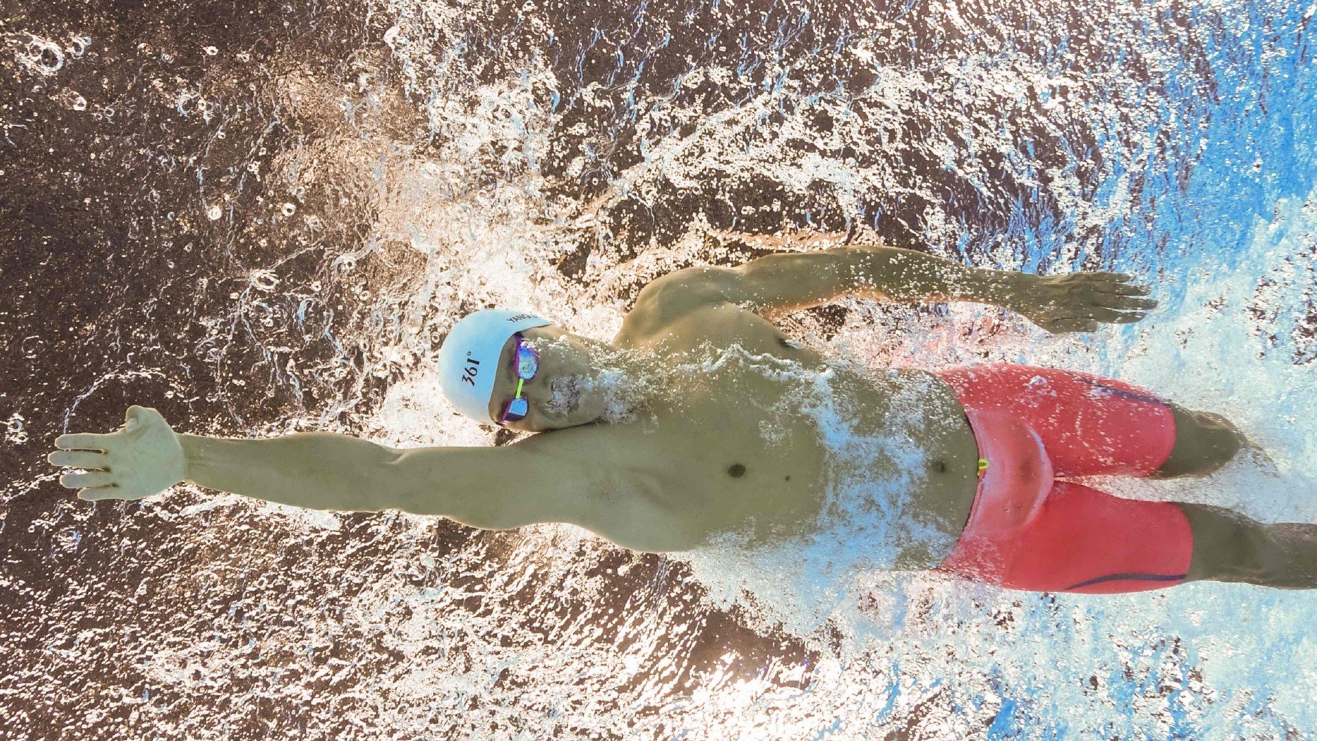 上港引援揭晓:28岁国脚张玉宁或加盟,或将成武磊队友,上港队员谈国足